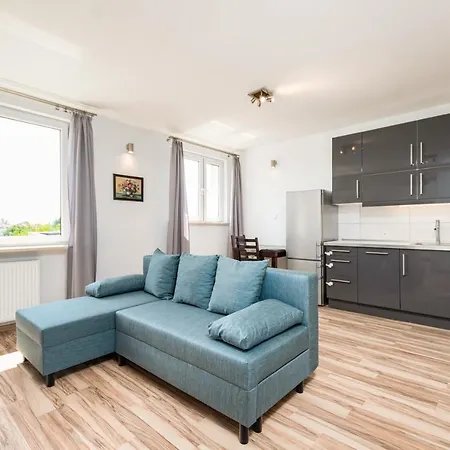 Podchorazych 41 By Homeprime Варшава