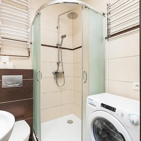 Daire Podchorazych 41 By Homeprime Varşova